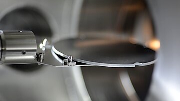 Lab10 MBE System | © Scienta Omicron  Lab10 MBE System | © Scienta Omicron